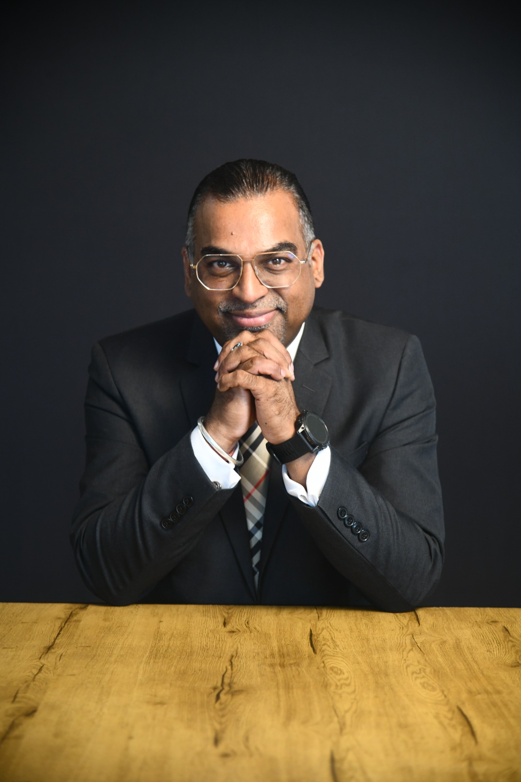 Dr. Jimmy Jain